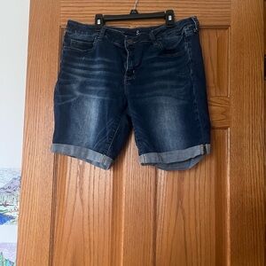 Source Unknown Dark Blue Women’s Jean Shorts